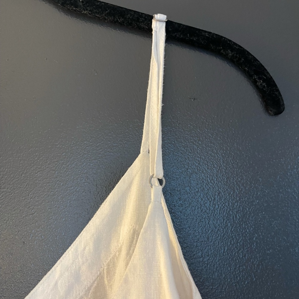 Linen Blend Tank Top - Picture 4 of 6